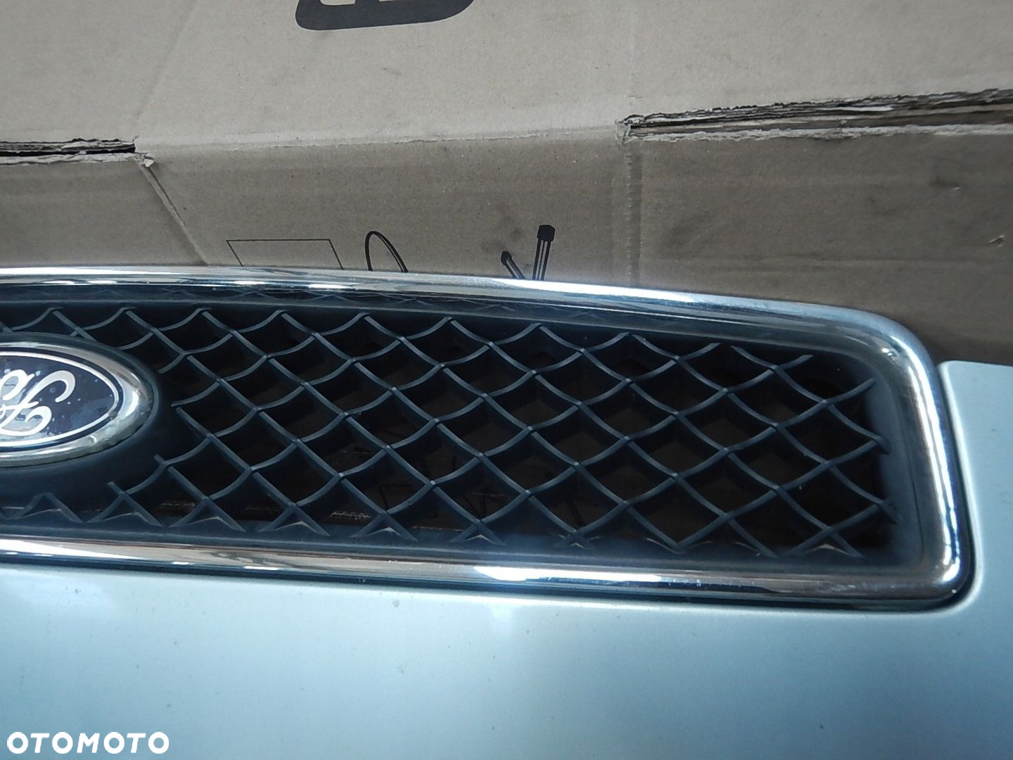 MASKA FORD FUSION MK1 BEZ GRILLA - 6