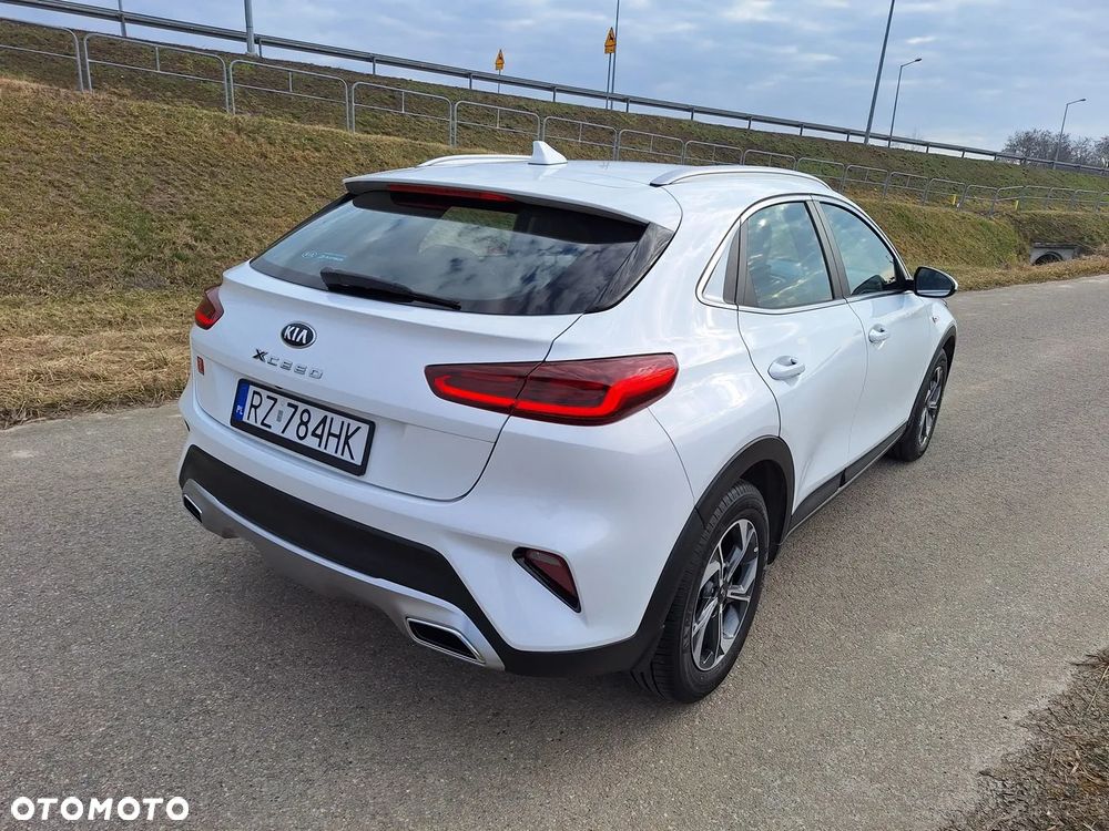 Kia XCeed 1.0 T-GDI M - 19