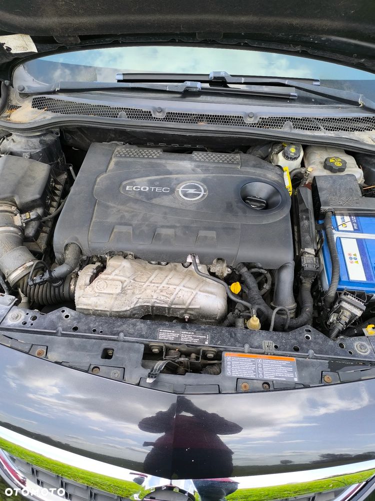 Opel Astra 2.0 CDTI Cosmo - 5