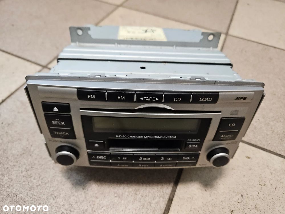 Radio radioodtwarzacz CD Hyundai SANTA FE II 2007r 961002B220 - 2
