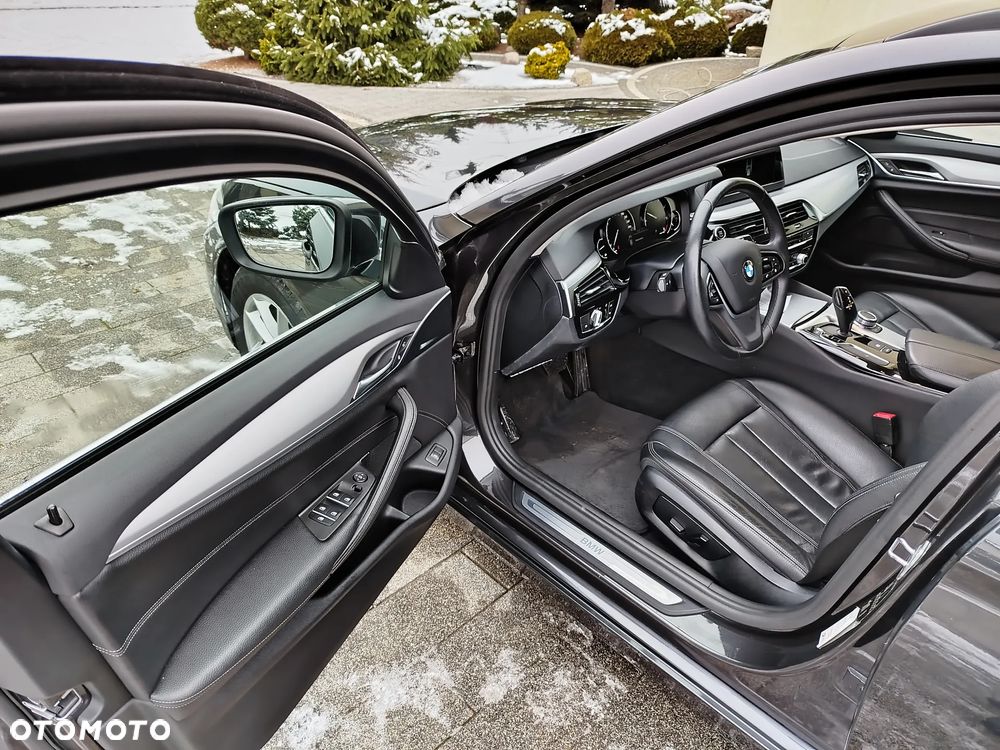 BMW Seria 5 520d Modern Line - 13
