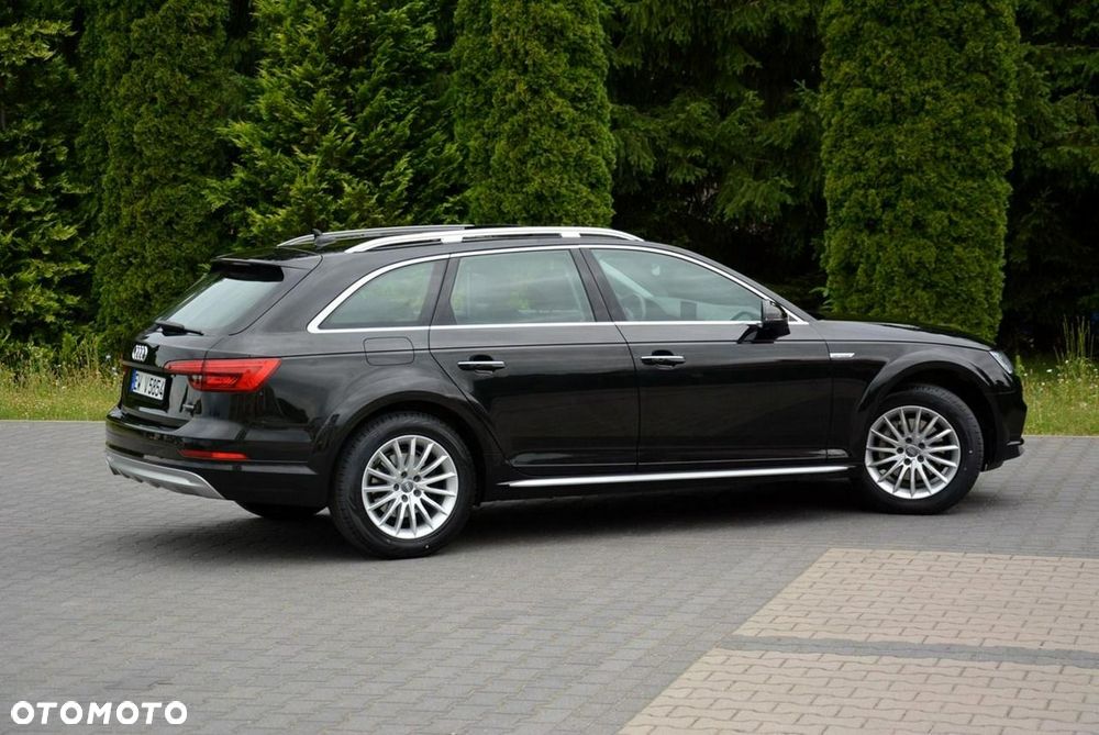 Audi A4 Allroad 2.0 TDI Quattro S tronic - 11