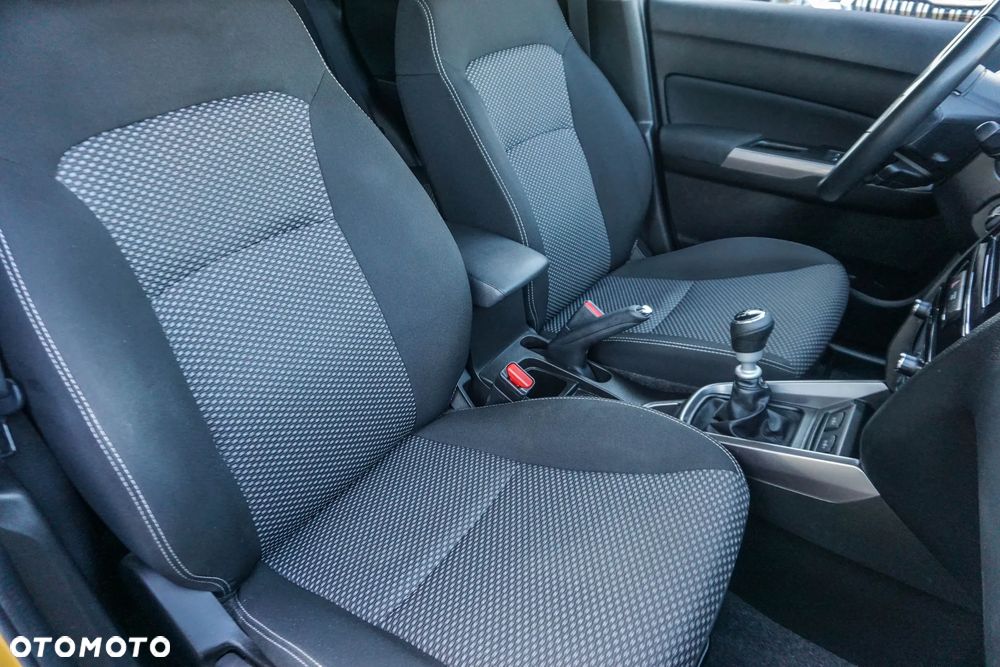Suzuki Vitara - 32
