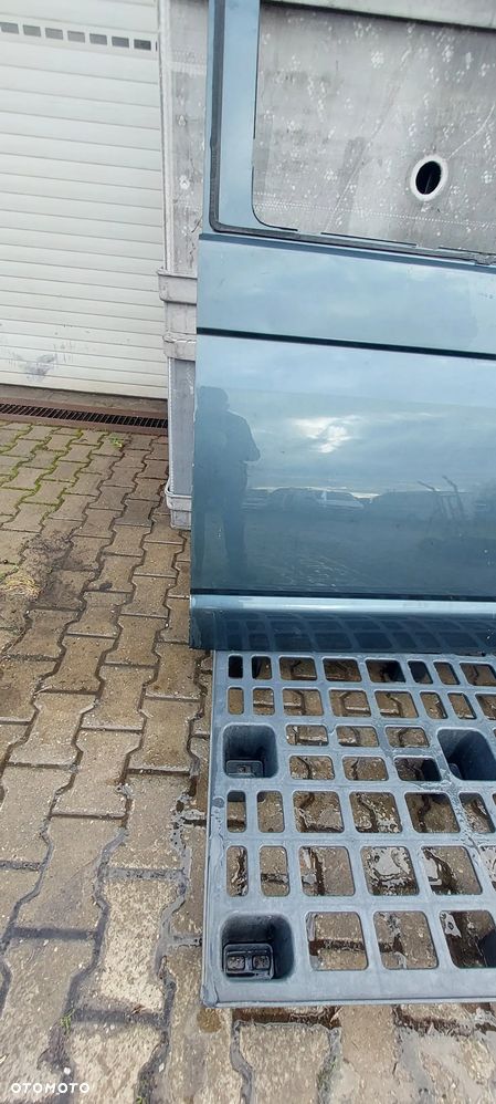 Drzwi  boczne vw t5 t6 - 2