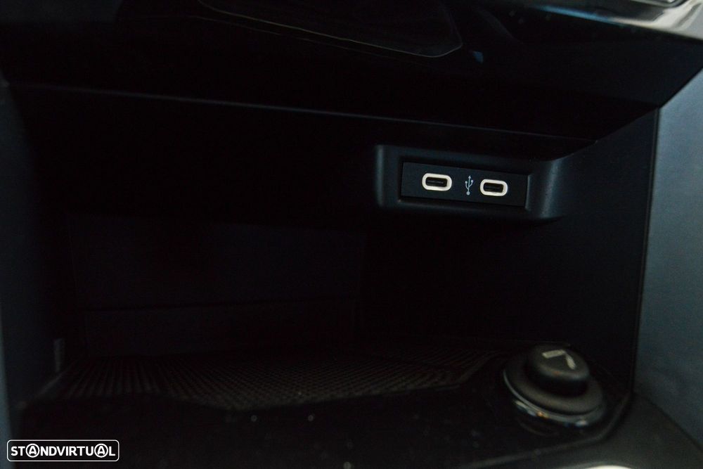 VW T-Roc 1.0 TSI Life - 41