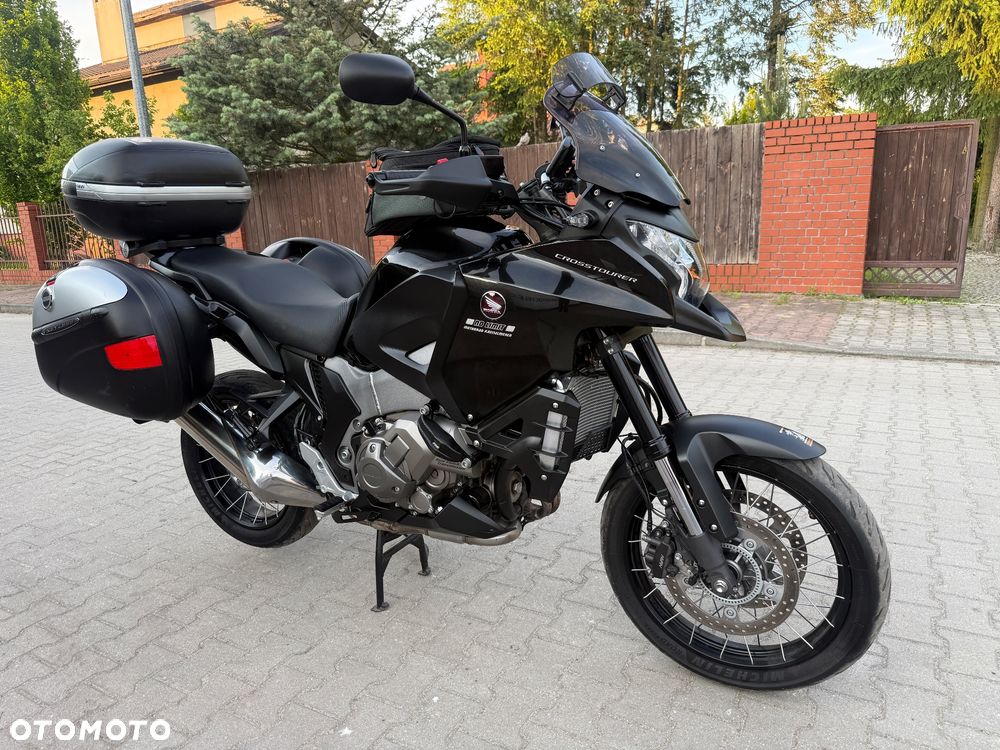 Honda VFR - 3