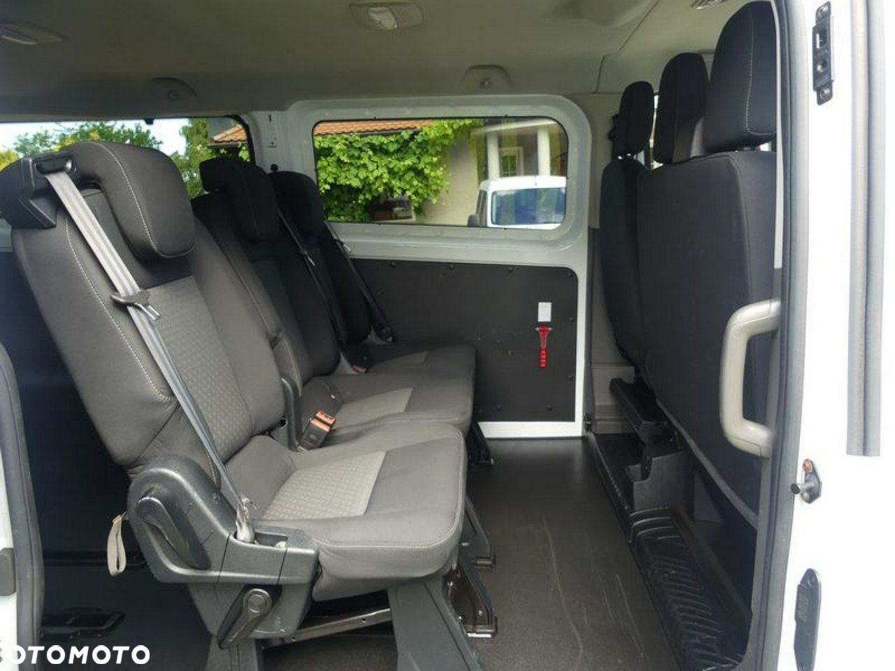 Ford Transit Custom - 14