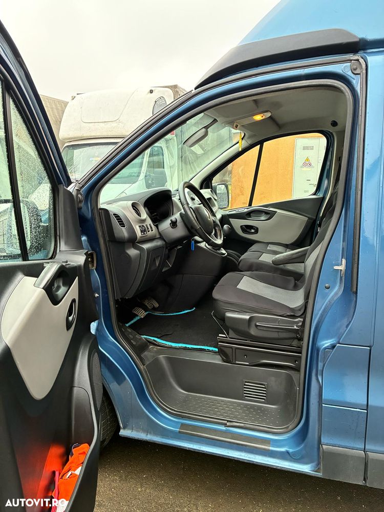 Renault Trafic - 7