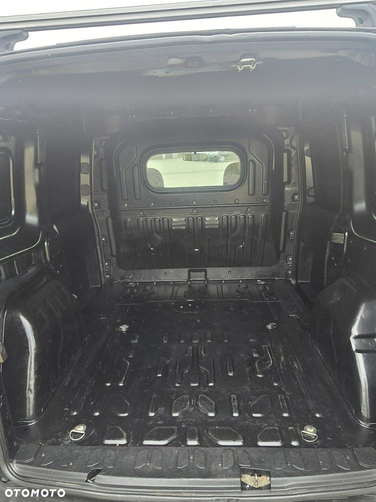 Opel Combo - 17