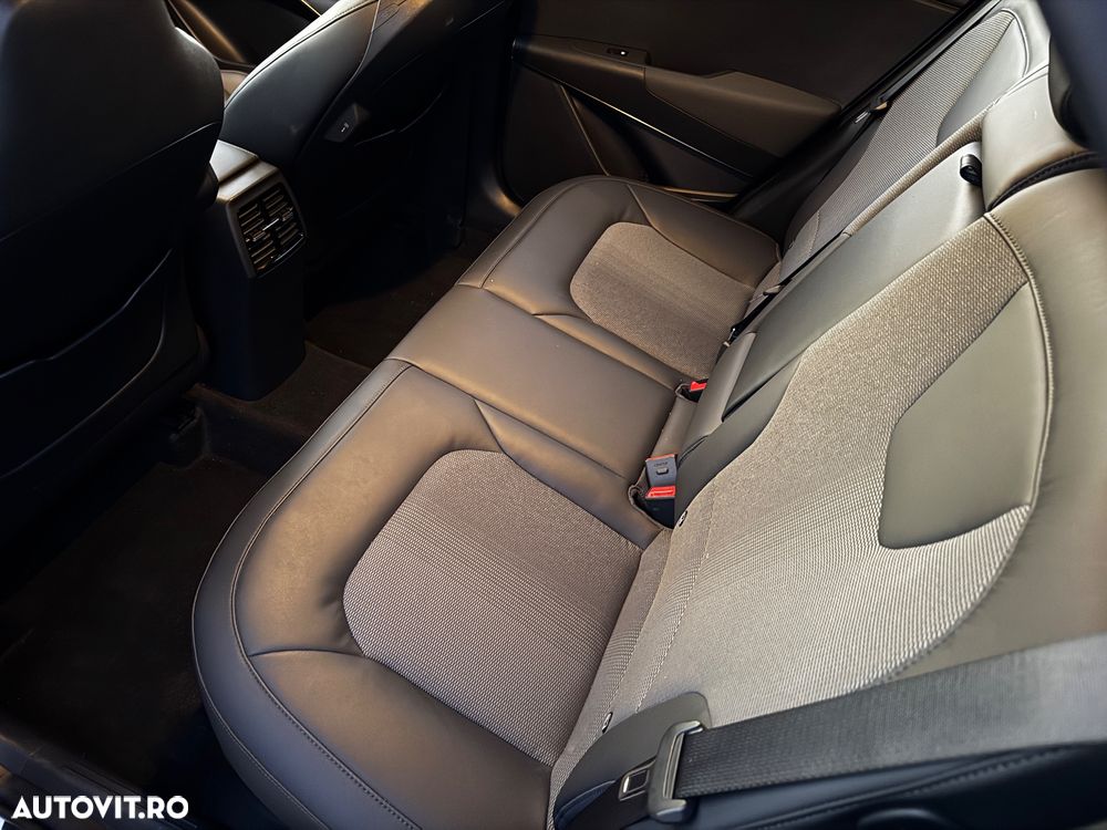 Kia Niro 1.6 GDI 6DCT HEV Premium - 18