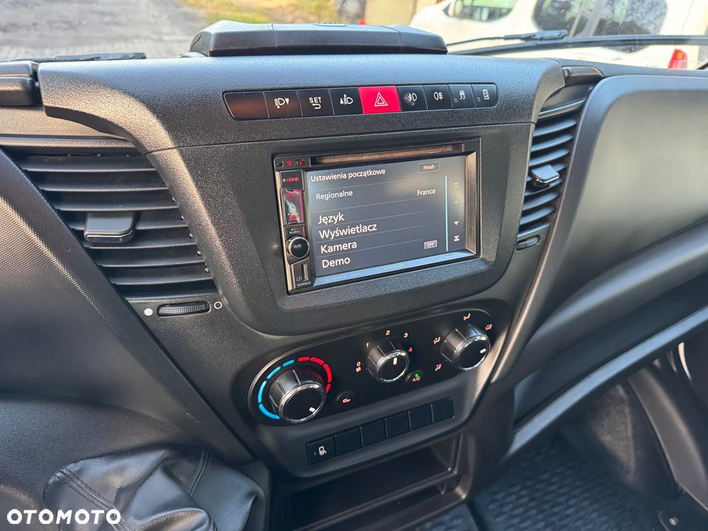 Iveco DAILY 35C16 WYWROTKA DOKA HDS! Kiper KAMERA NAWIGACJA KLIMA TEMPOMAT HAK na 3.5t - 35