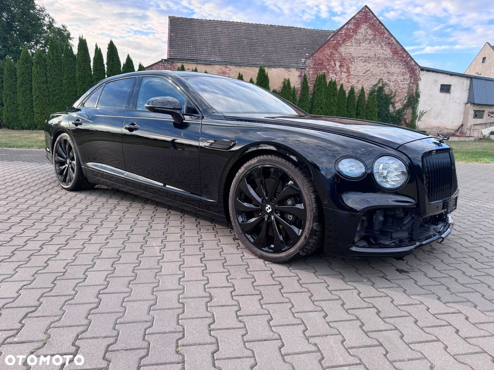Bentley Flying Spur V8 S - 1