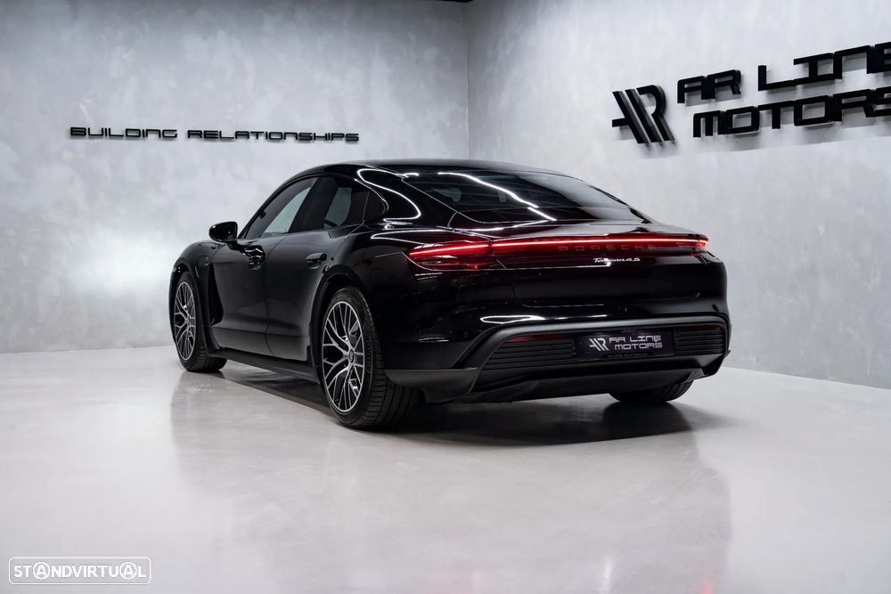 Porsche Taycan 4S Bateria Performance Plus - 10