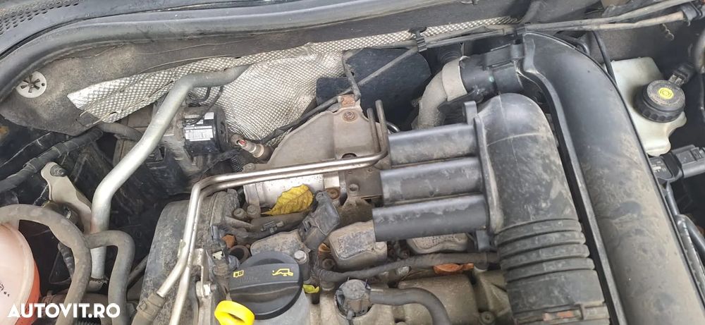 Volkswagen Jetta 1.2 TSI Comfortline - 17