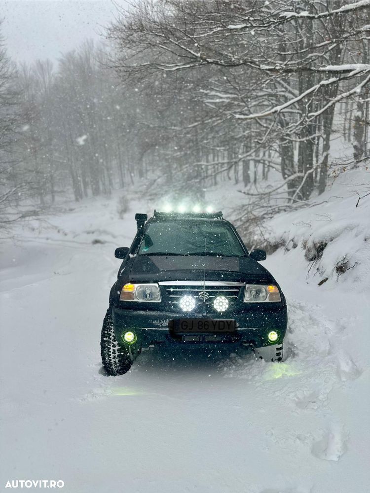 Suzuki Grand Vitara 1.6 - 6