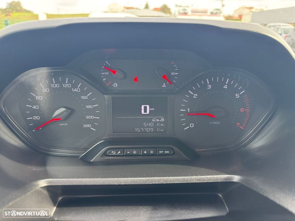 Peugeot Partner L1 1.5 BLUEHDI 102cv  - AC - IVA DEDUTÍVEL - 30