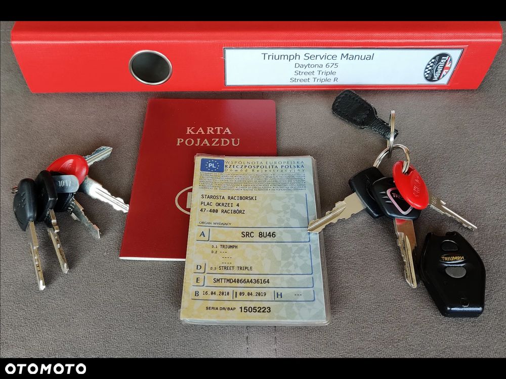 Triumph Street Triple - 11