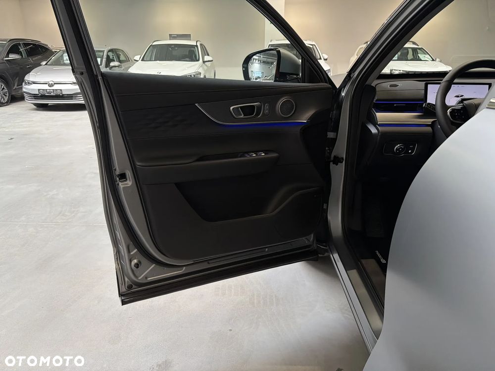 Chery Tiggo 8 1.5 T-GDI Super Hybrid Prestige DCT - 10