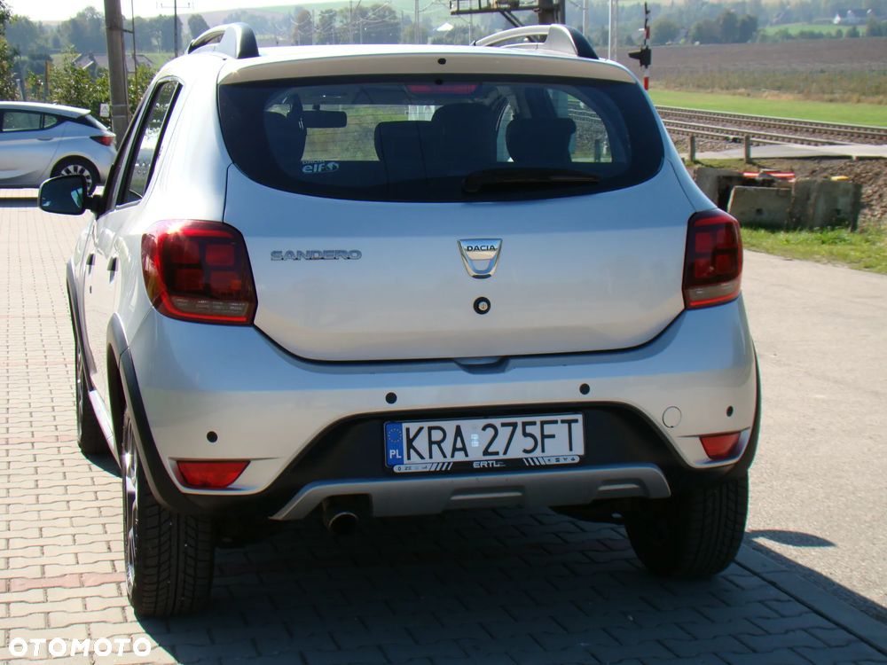 Dacia Sandero Stepway 0.9 TCe Laureate S&S - 9