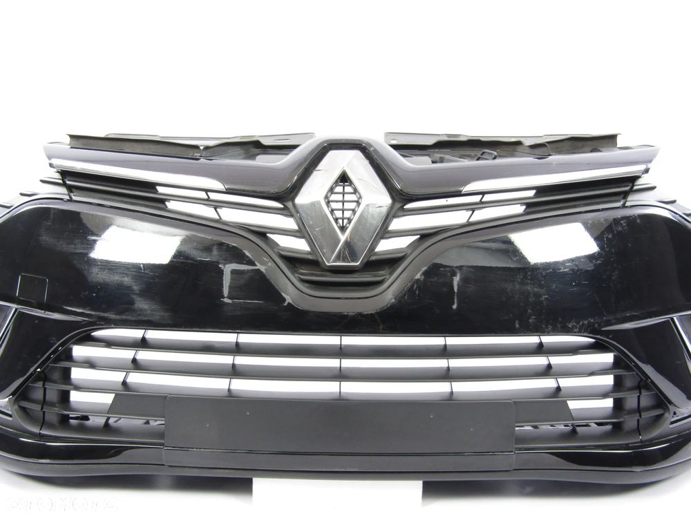 Zderzak przedni Renault Clio 4 16 - 20 Kod lakieru EEC - 7