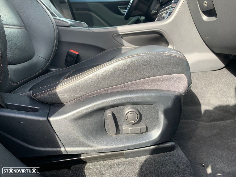 Jaguar F-Pace 2.0 i4D R-Sport Aut. - 21