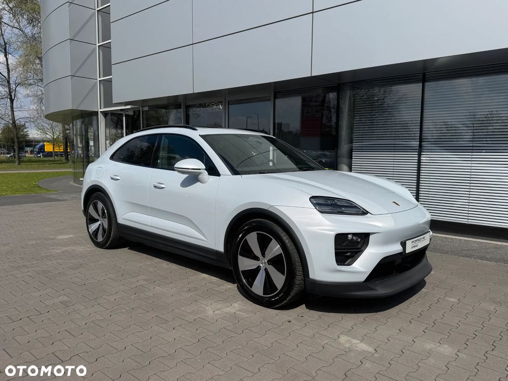 Porsche Macan 4 100kWh - 11