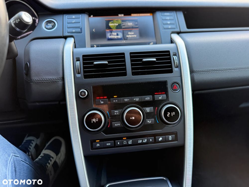 Land Rover Discovery Sport 2.0 Si4 S - 36