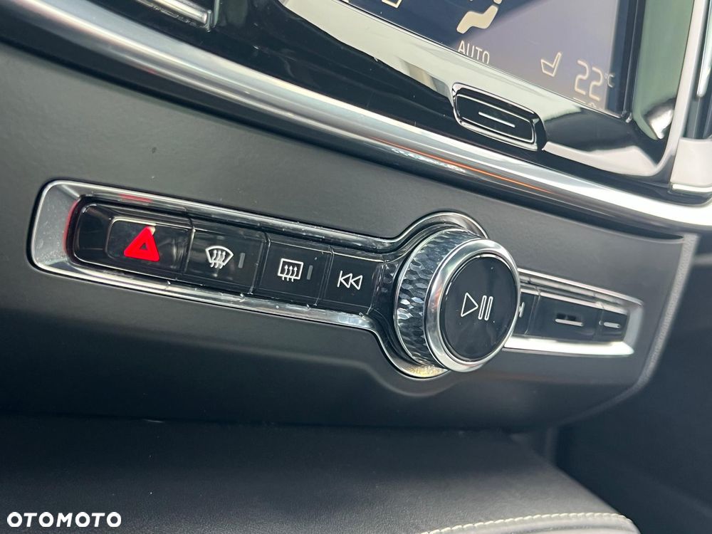 Volvo V90 D5 AWD Geartronic R Design - 8