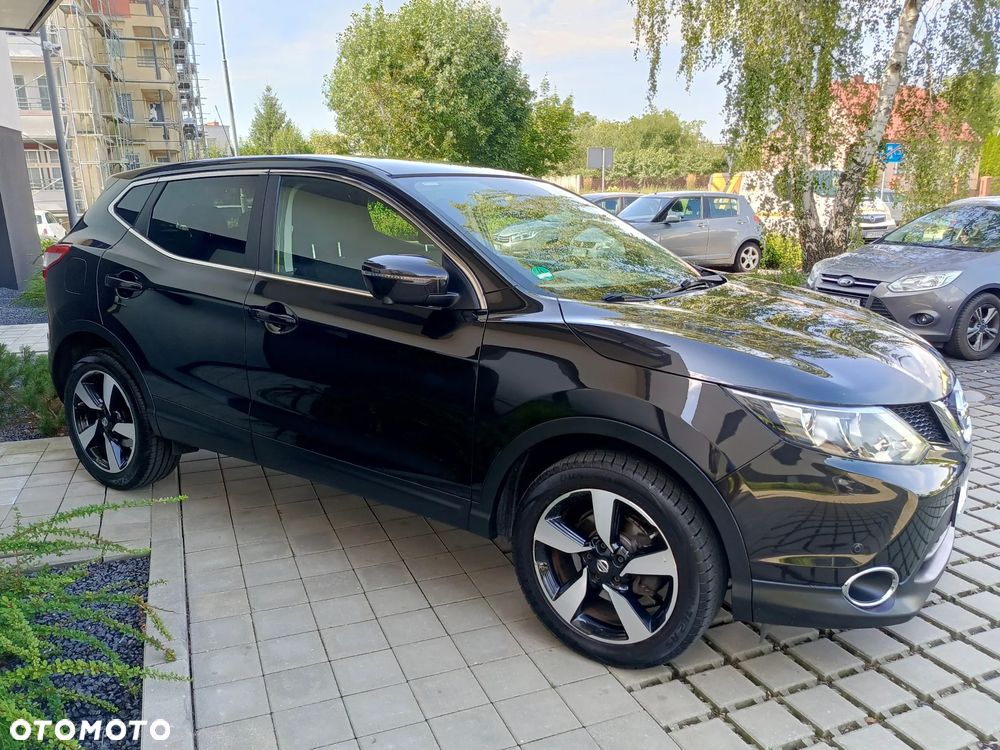 Nissan Qashqai 1.2 DIG-T N-Connecta EU6 - 3