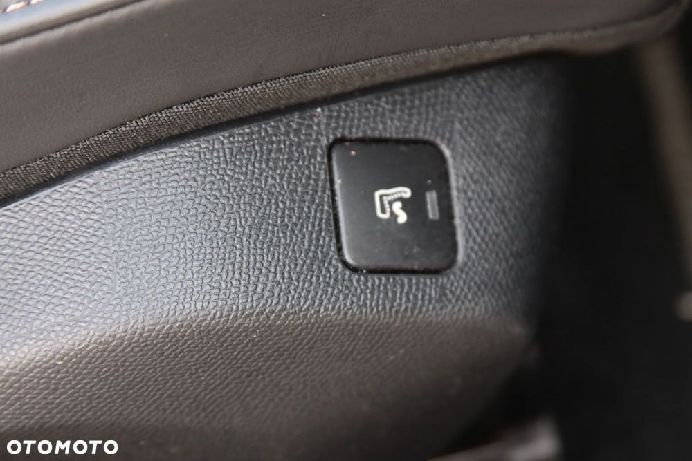 Peugeot 508 2.0 BlueHDi GT S&S - 25