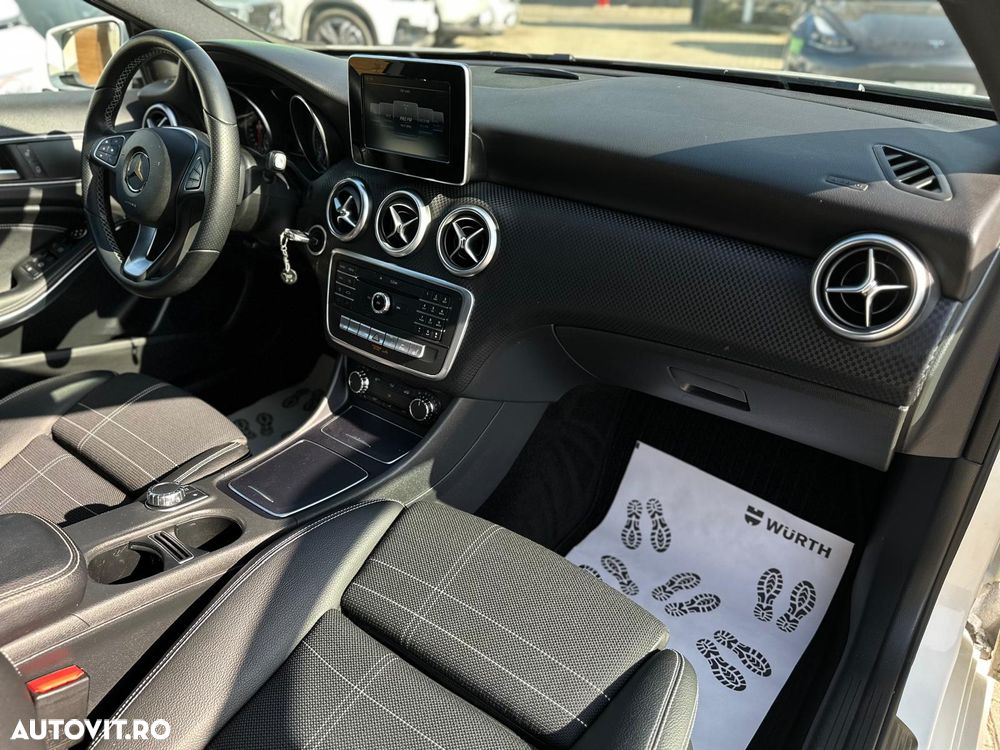 Mercedes-Benz A 180 7G-DCT Urban - 6