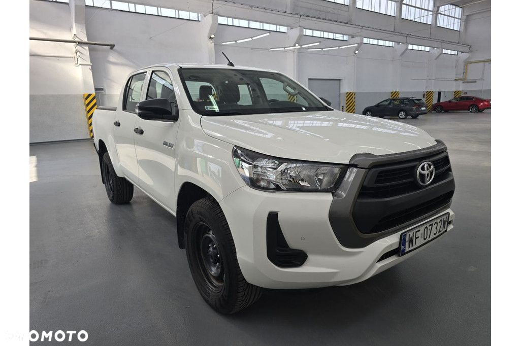 Toyota Hilux - 12