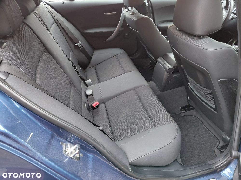 BMW Seria 1 - 11