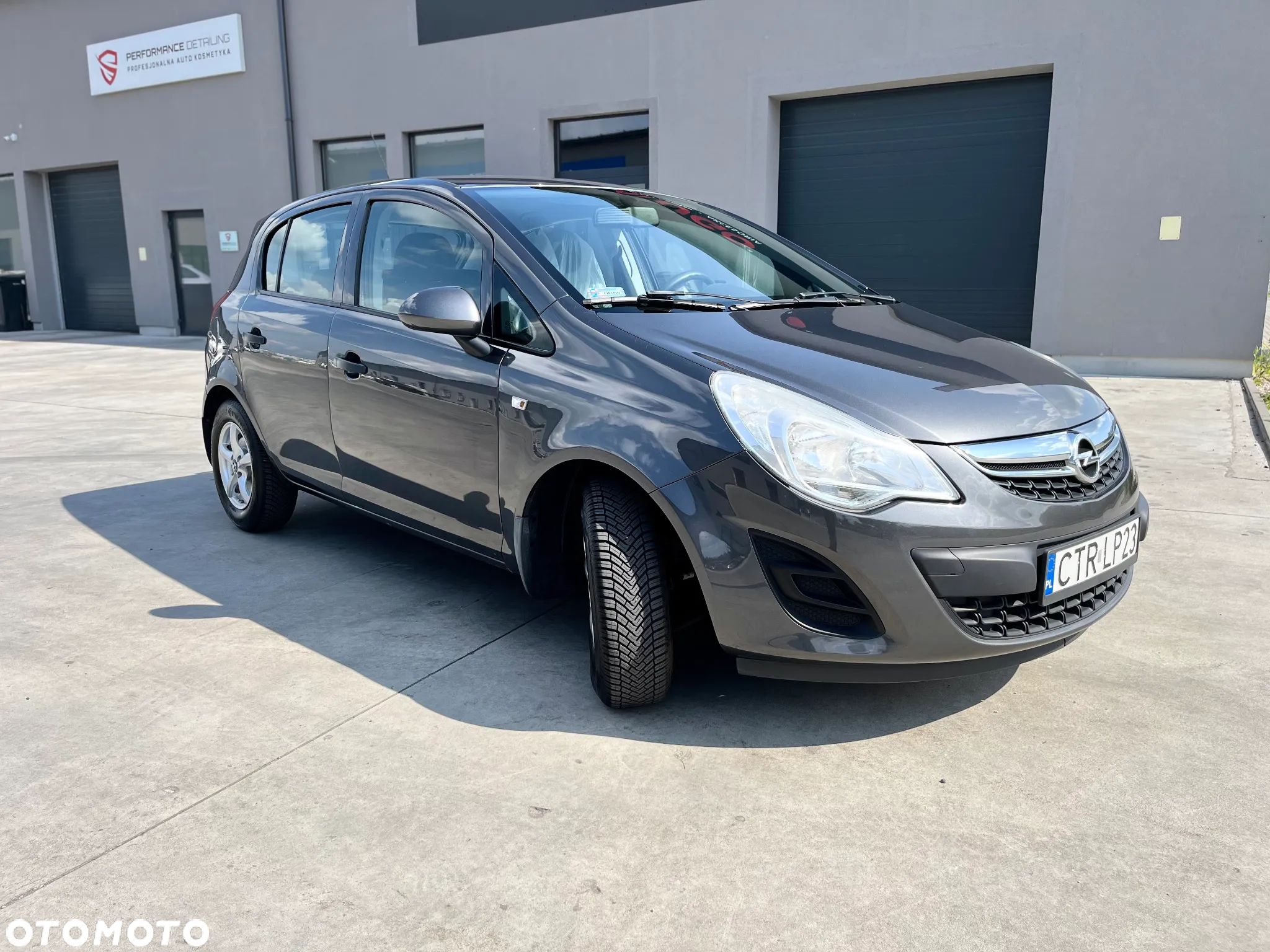 Opel Corsa - 1