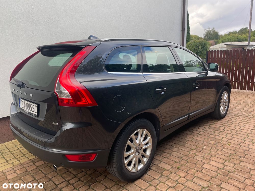 Volvo XC 60 2.4D AWD Summum - 6