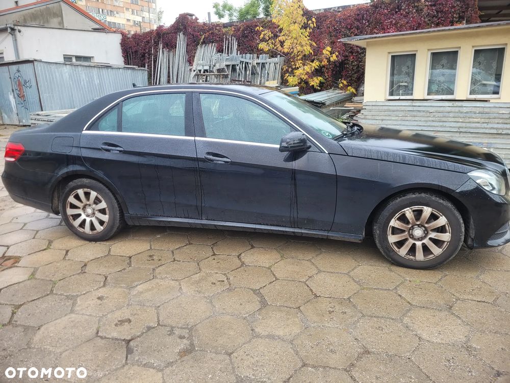Mercedes-Benz E-Class 2014 photo 4