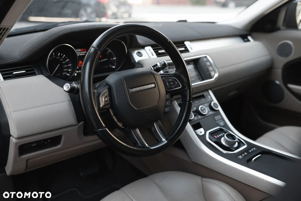 Land Rover Range Rover Evoque - 17
