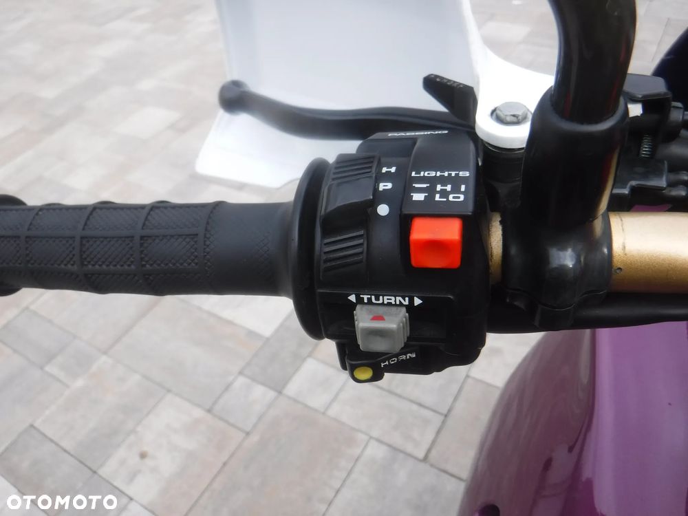 Honda XRV - 16