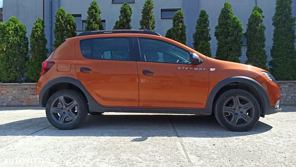 Dacia Sandero Stepway 0.9 TCe Easy-R Prestige - 2