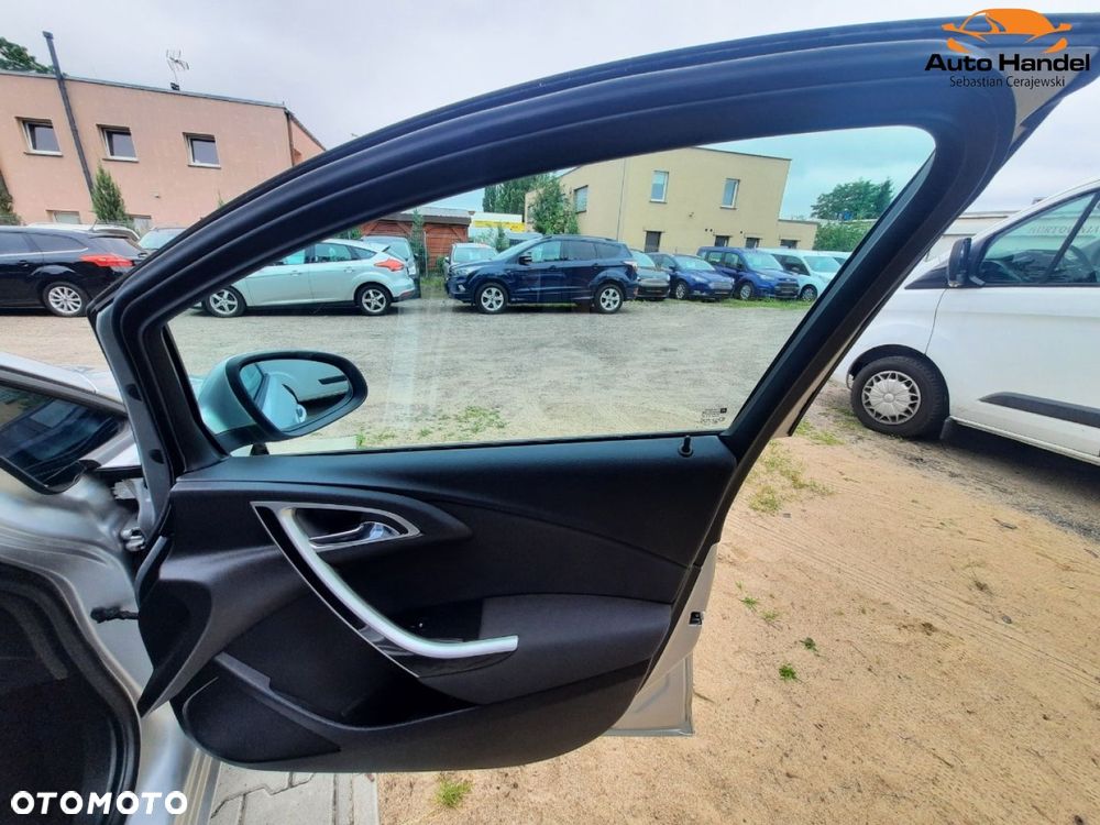 Opel Astra - 38