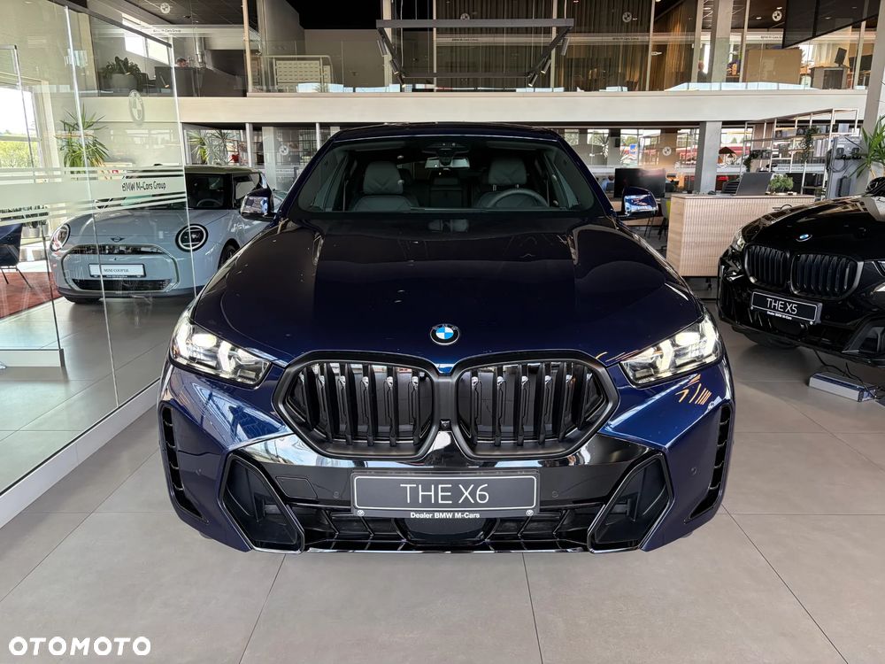 BMW X6 - 11