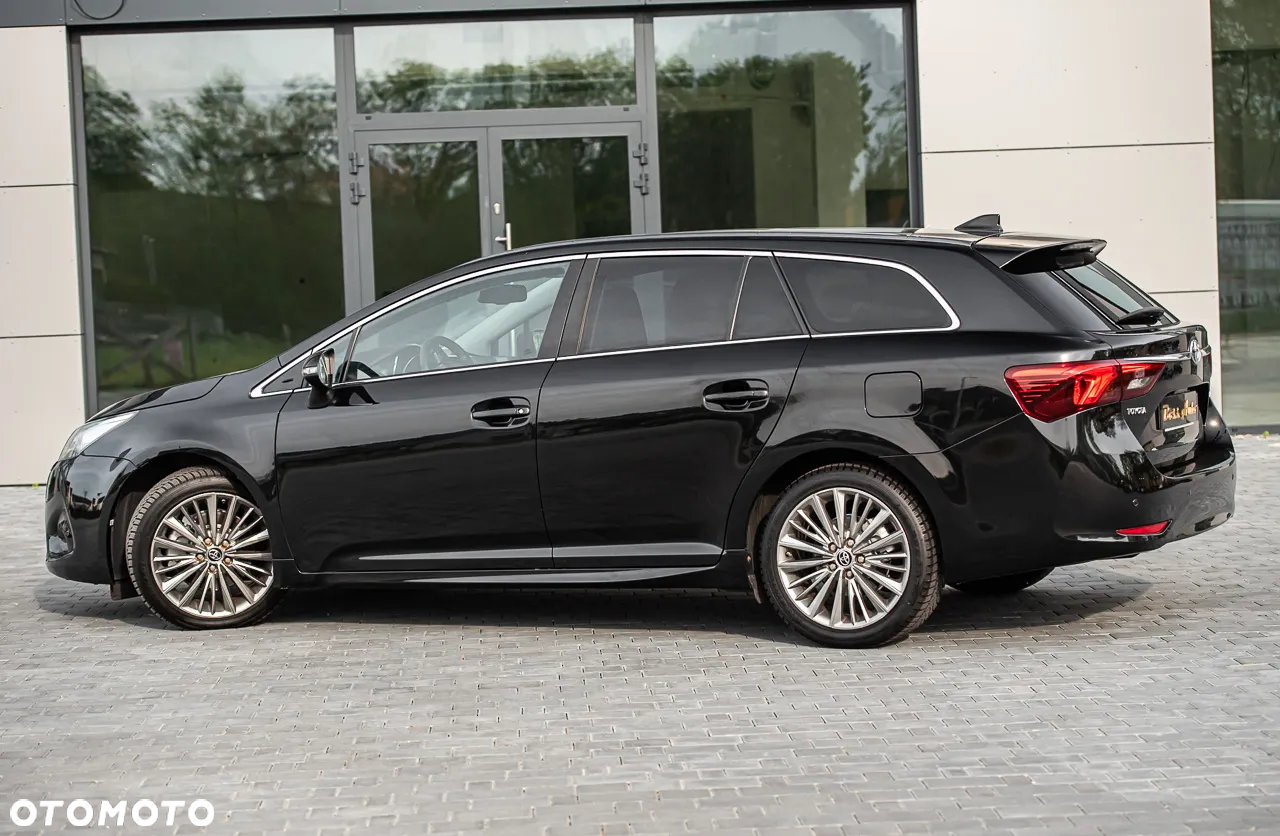 Toyota Avensis Touring Sports 2.0 D-4D Executive - 10