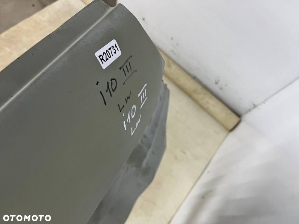 Poszycie Hyundai i10 III 19r.- lewy słupek przedni szyby rama drzwi bok poszycie lewy tylny błotnik - 11