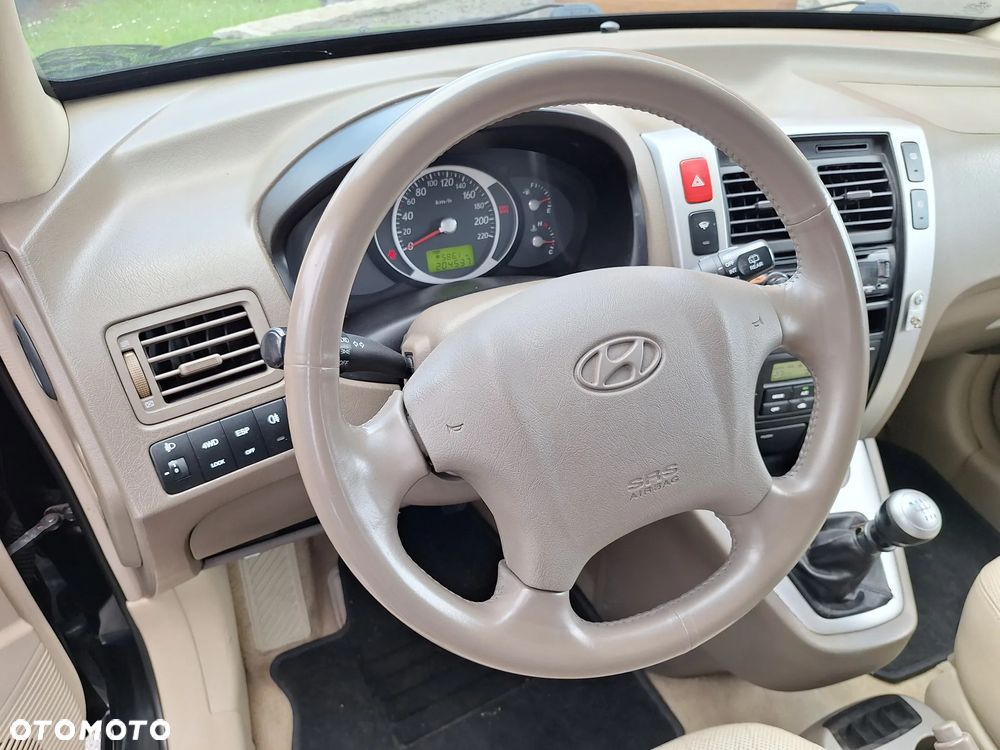 Hyundai Tucson 2.0 CRDi Premium - 11