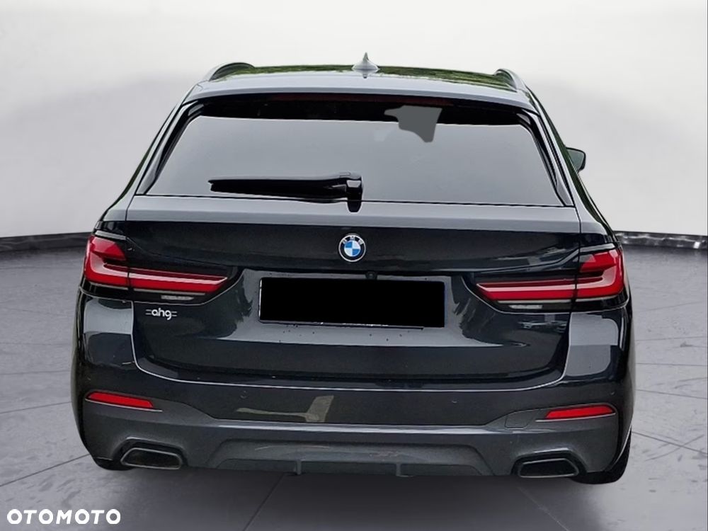 BMW Seria 5 540i xDrive - 5