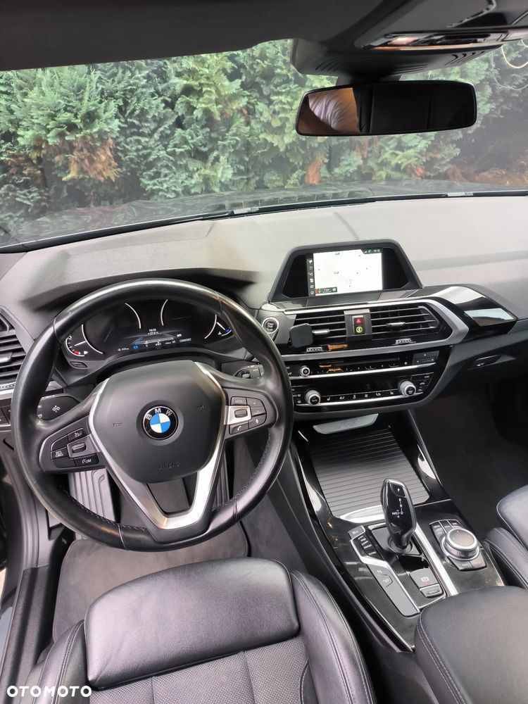 BMW X3 xDrive20i xLine - 6