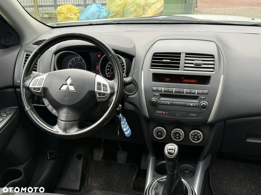 Mitsubishi ASX - 13