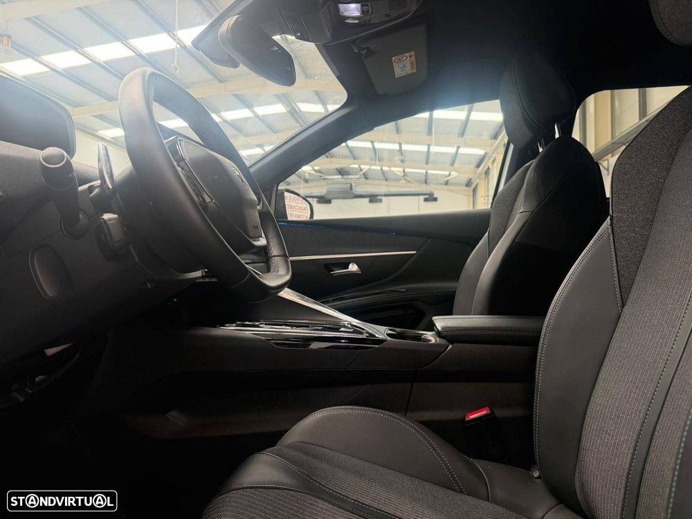 Peugeot 5008 - 11