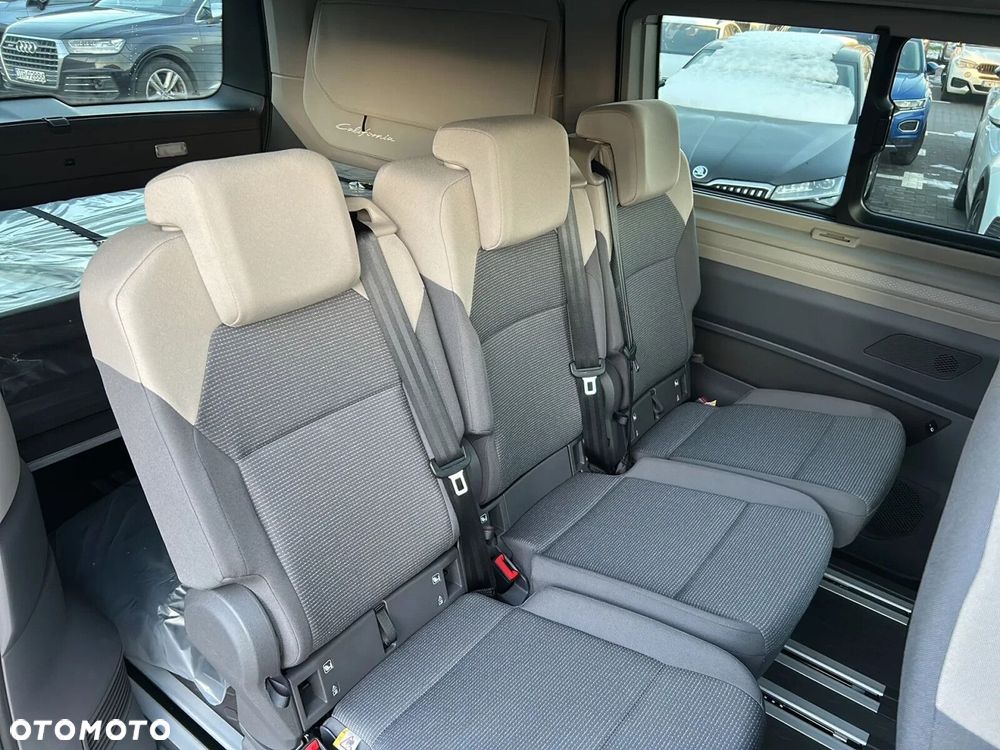 Volkswagen California - 17