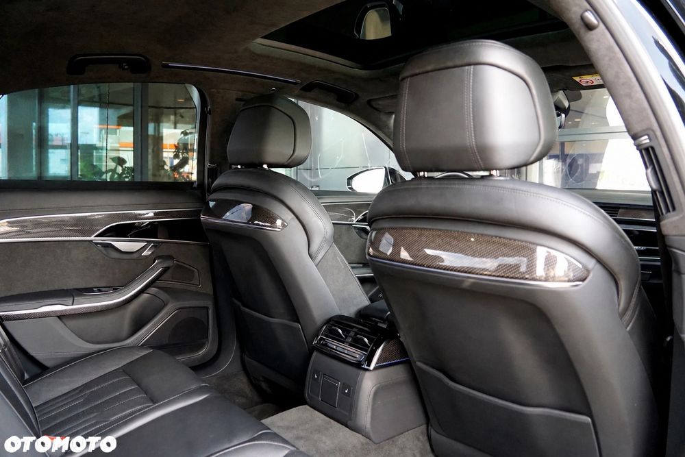 Audi S8 - 21